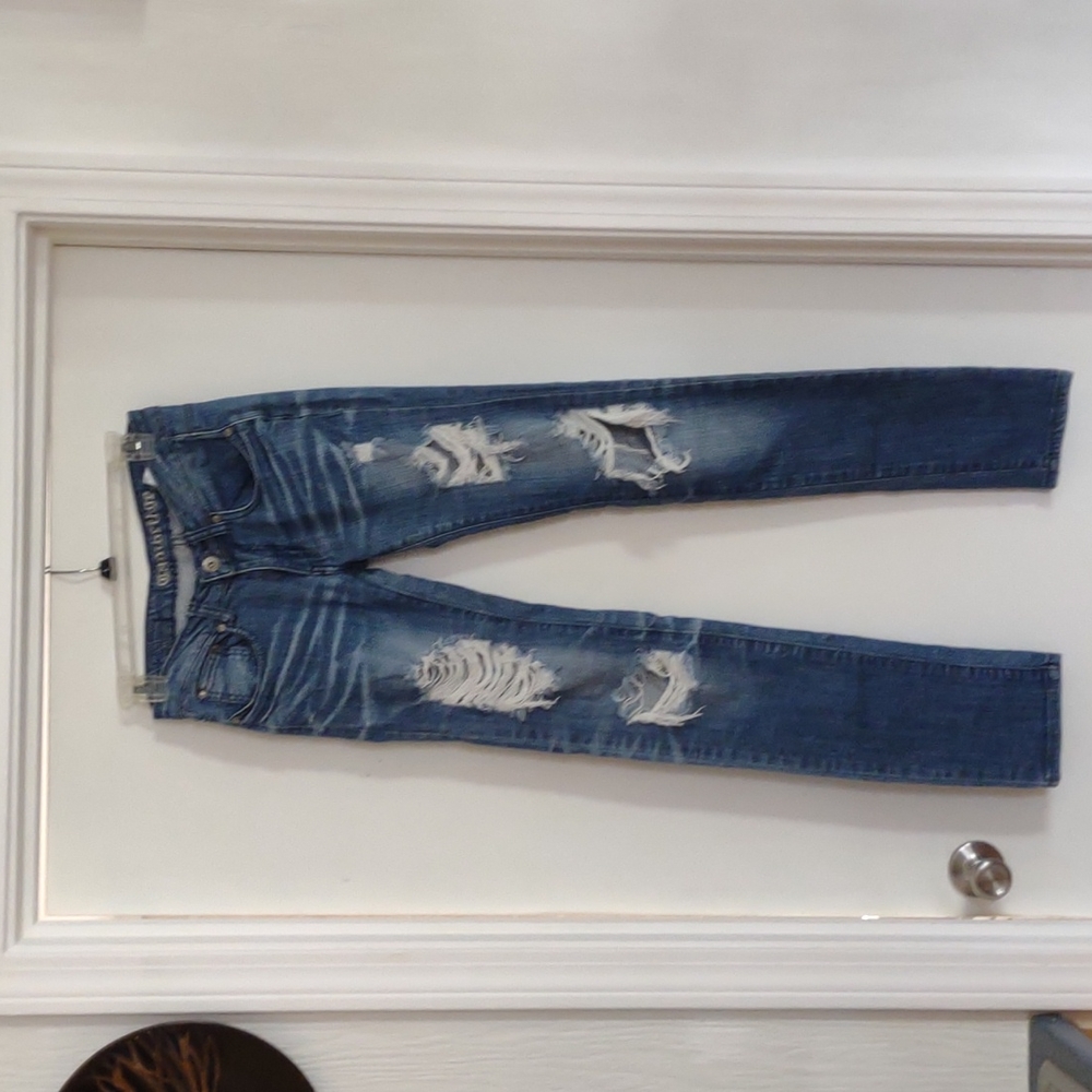 Cambridge destructed jeans
